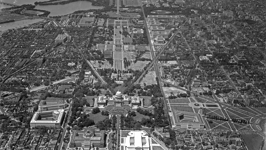 aerial photo of white house and surroundings